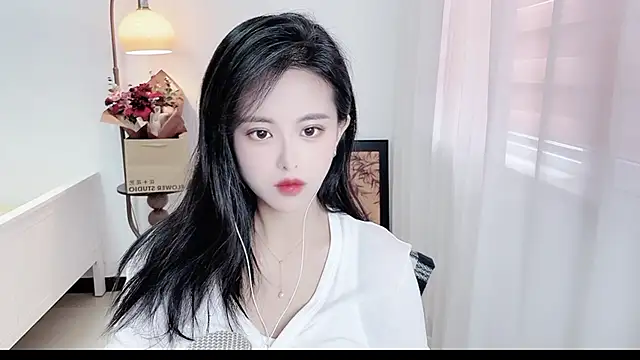 anan  17 online show from October 16, 2025, 2:01 am
