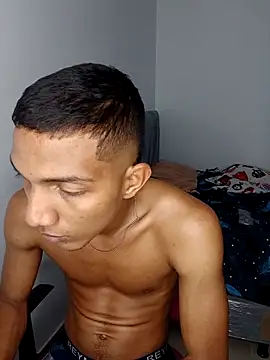 miguelmarcus online show from April 8, 2026, 8:31 pm