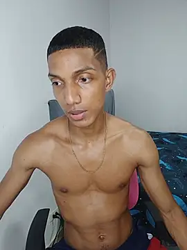 miguelmarcus online show from June 24, 2026, 9:25 pm