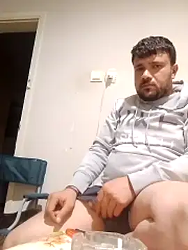 nihattttttttttttttt online show from December 5, 2025, 9:00 pm