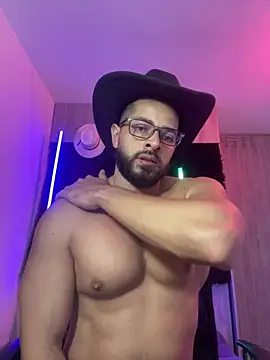 Snapshot of magnumchris chatting on February 26, 2026, 11:42 am magnumchris online show from February 26, 2026, 11:42 am