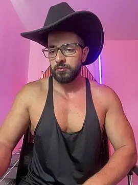 magnumchris online show from March 6, 2026, 7:43 pm