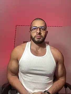 magnumchris online show from April 13, 2026, 10:32 am