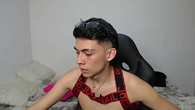 Rimuru17 online show from March 30, 2026, 3:51 am