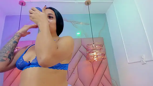 Snapshot of Ibbie_drastic chatting on February 26, 2026, 12:04 pm Ibbie drastic online show from February 26, 2026, 12:04 pm