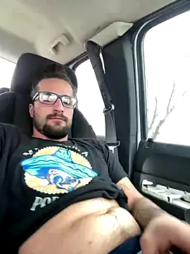 Lilbig 24 online show from November 25, 2025, 6:08 pm