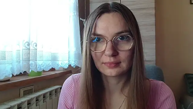 Snapshot of LooveELLYx chatting on October 31, 2025, 7:31 am LooveELLYx online show from October 31, 2025, 7:31 am