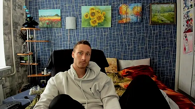 CuteBoy228 online show from October 30, 2025, 12:17 pm