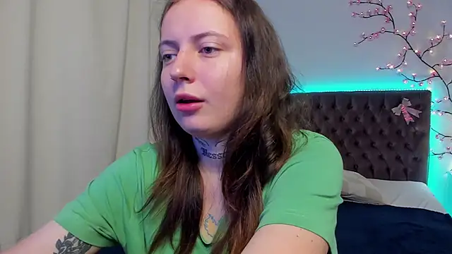 LilaVame online show from September 10, 2025, 6:52 pm