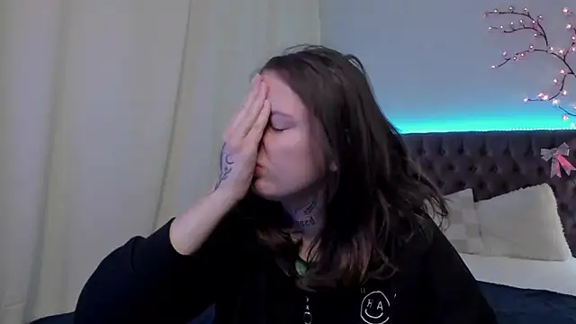 LilaVame online show from September 29, 2025, 7:30 pm