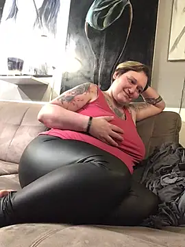 Snapshot of Ich-eben123 chatting on February 1, 2026, 8:02 am Ich-eben123 online show from February 1, 2026, 8:02 am