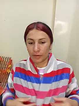 Snapshot of karinnahotdirty chatting on November 18, 2025, 10:47 pm karinnahotdirty online show from November 18, 2025, 10:47 pm