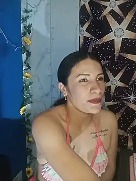 karinnahotdirty online show from May 20, 2026, 9:10 pm