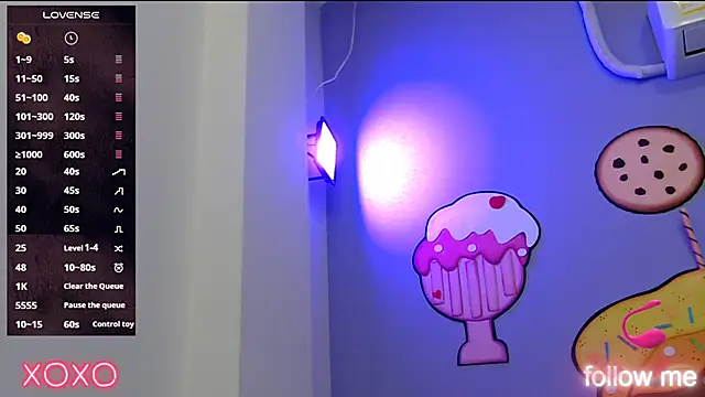 skinnykalitzo18 online show from February 28, 2026, 2:29 pm