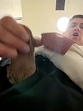 BigCristh79 online show from February 22, 2026, 1:20 pm