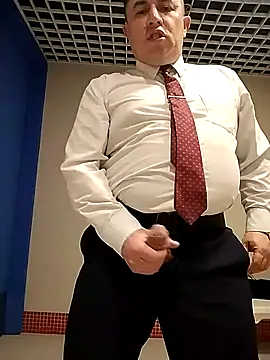 BigCristh79 online show from March 25, 2026, 4:18 am