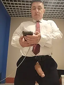 BigCristh79 online show from July 9, 2026, 4:16 am