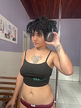 Snapshot of CamillyBlum chatting on October 30, 2025, 7:25 pm CamillyBlum online show from October 30, 2025, 7:25 pm