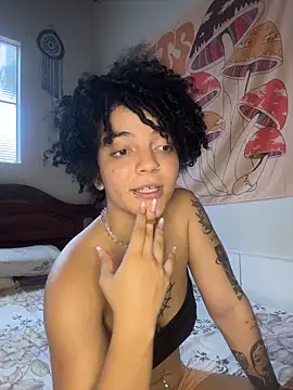 Snapshot of CamillyBlum chatting on December 4, 2025, 9:34 pm CamillyBlum online show from December 4, 2025, 9:34 pm