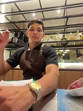 Snapshot of RobinLenoxx chatting on October 29, 2025, 2:03 am RobinLenoxx online show from October 29, 2025, 2:03 am