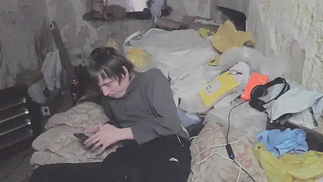 makarov1993 online show from April 11, 2026, 11:20 pm