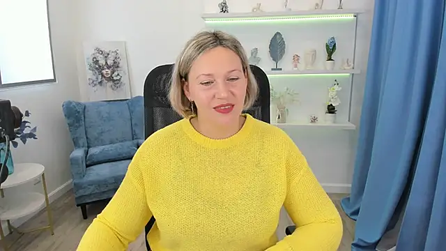 Snapshot of NinaStarle chatting on October 8, 2025, 4:43 am NinaStarle online show from October 8, 2025, 4:43 am