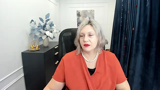 Snapshot of NinaStarle chatting on November 22, 2025, 4:33 am NinaStarle online show from November 22, 2025, 4:33 am