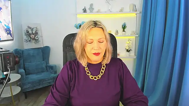 Snapshot of NinaStarle chatting on November 24, 2025, 4:34 am NinaStarle online show from November 24, 2025, 4:34 am