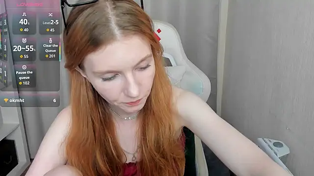 Snapshot of CarolinaGilbert chatting on November 1, 2025, 9:55 am CarolinaGilbert online show from November 1, 2025, 9:55 am