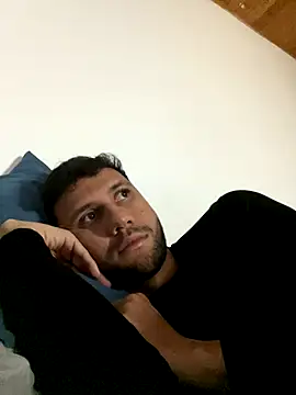 Michaell Spinelly online show from September 18, 2025, 8:22 pm