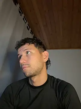 Michaell Spinelly online show from October 22, 2025, 7:24 pm