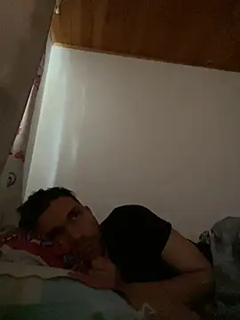 Michaell Spinelly online show from February 11, 2026, 6:13 pm