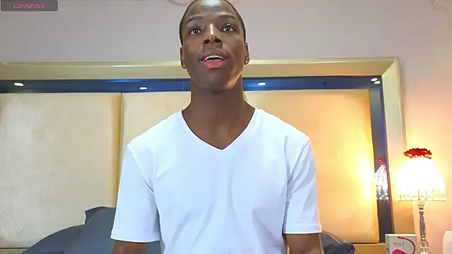 Snapshot of CharlesBrown_ chatting on October 20, 2025, 12:16 pm CharlesBrown online show from October 20, 2025, 12:16 pm