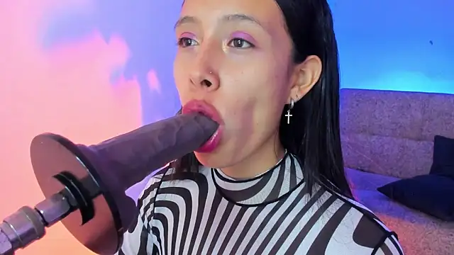 alicemoon   online show from December 20, 2025, 10:00 am