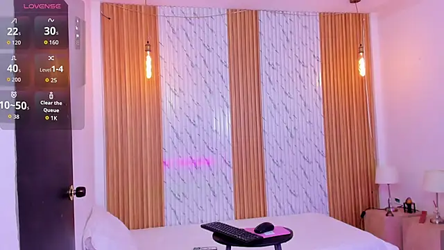 thomas walker0 online show from October 27, 2025, 12:20 pm