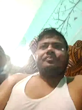 Snapshot of CatchingBouquet chatting on February 7, 2026, 2:54 pm CatchingBouquet online show from February 7, 2026, 2:54 pm