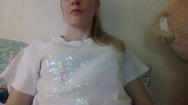 Snapshot of JayeTyler chatting on July 7, 2026, 7:45 am JayeTyler online show from July 7, 2026, 7:45 am