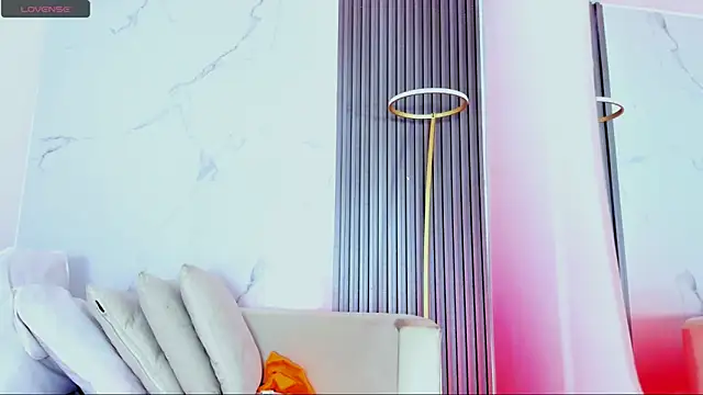 kiaratentation online show from January 18, 2026, 7:50 pm