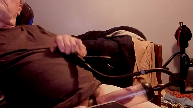 Snapshot of jimboaza123 chatting on October 4, 2025, 1:36 am jimboaza123 online show from October 4, 2025, 1:36 am