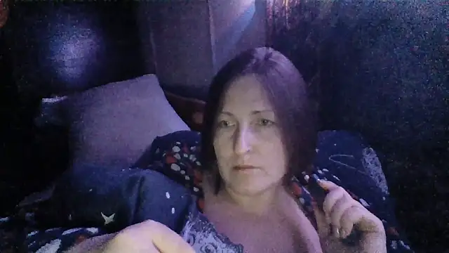 AllaSowinskaya online show from April 8, 2026, 8:09 pm