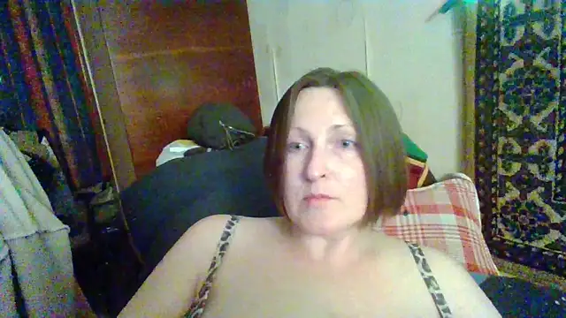 AllaSowinskaya online show from May 22, 2026, 8:58 pm