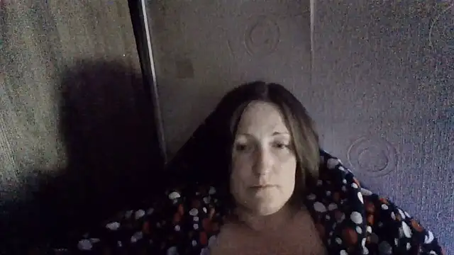 AllaSowinskaya online show from June 15, 2026, 7:38 pm