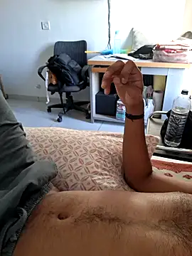 Snapshot of Vince-18 chatting on March 28, 2026, 1:38 am Vince-18 online show from March 28, 2026, 1:38 am