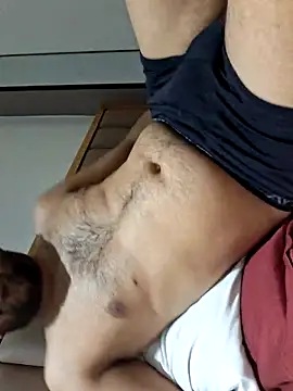 Snapshot of Vince-18 chatting on March 29, 2026, 11:49 pm Vince-18 online show from March 29, 2026, 11:49 pm