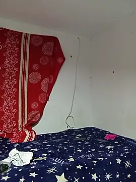 Snapshot of paisita122 chatting on December 2, 2025, 3:45 am paisita122 online show from December 2, 2025, 3:45 am