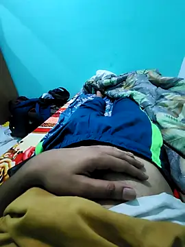 Snapshot of santa7869 chatting on October 3, 2025, 3:42 pm santa7869 online show from October 3, 2025, 3:42 pm