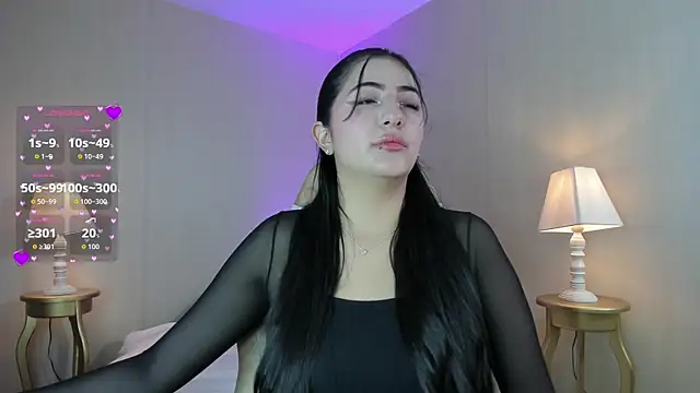 Snapshot of alessiafiore_ chatting on October 1, 2025, 1:06 pm alessiafiore  online show from October 1, 2025, 1:06 pm