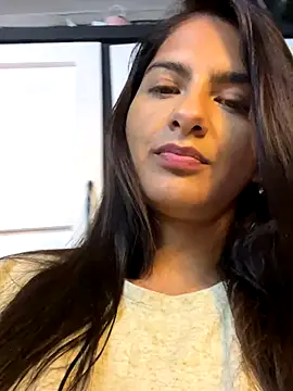 Snapshot of chicachocolate01 chatting on November 7, 2025, 6:46 am chicachocolate01 online show from November 7, 2025, 6:46 am