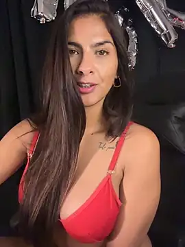 chicachocolate01 online show from April 12, 2026, 2:16 am