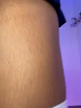 Helen Vidall online show from November 26, 2025, 4:02 am